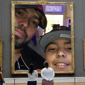 Meet your Posher, Carlos